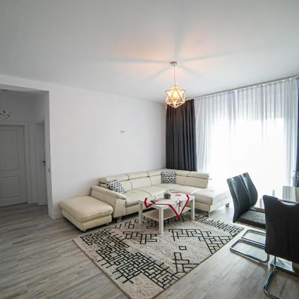 Arinis View, hotel en Gura Humorului