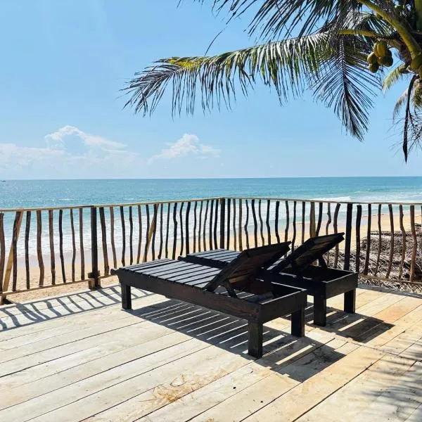 Mirage Beach House at Morava Court, hotel v Hikkaduwě