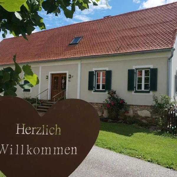 Bauernhaus nähe Graz in ruhiger Lage, hotel en Dobl