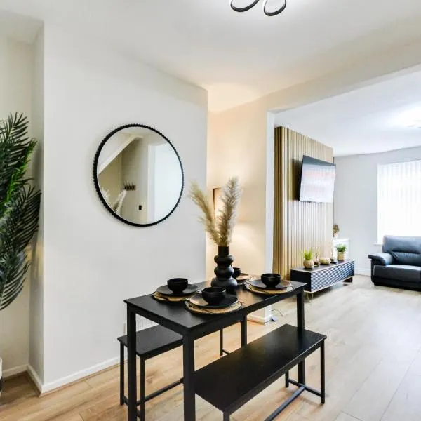 Ripon By Serene Stays Stylish Liverpool Home Sleeps 5 with Free Parking Fast WiFi and Close to Stadiums, hotel v destinaci Liverpool