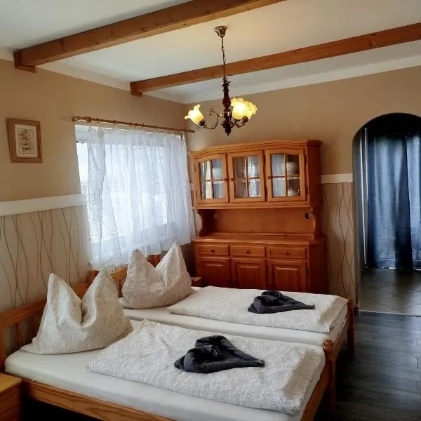 Penzion Žírovice, hotel in Františkovy Lázně