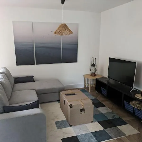 Rez de jardin proche mer, hotel v destinaci Arradon
