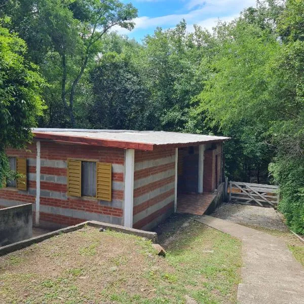 Cabañas los Nonitos, hotel in Villa Los Aromos