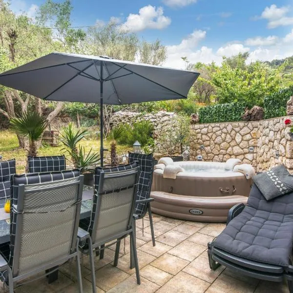 Cozy Home In Miholascica With Wifi, hotel in Miholašćica