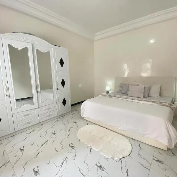 chambre white sans télé ngor almadie, hotel v destinaci Ngor