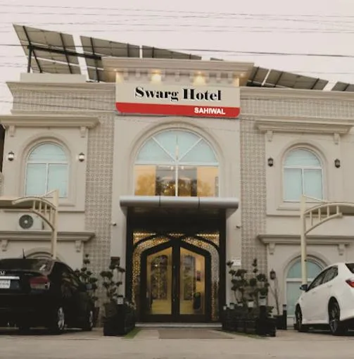 Swarg Hotel, hotel in Sāhīwāl