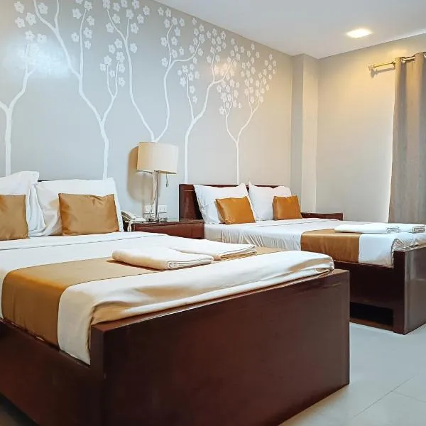 Hotel Juliana by RedDoorz, hotel v destinaci Tuguegarao City
