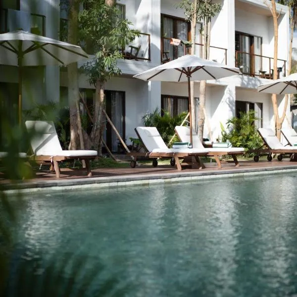 TIKA Lombok, hotel in Kuta Lombok