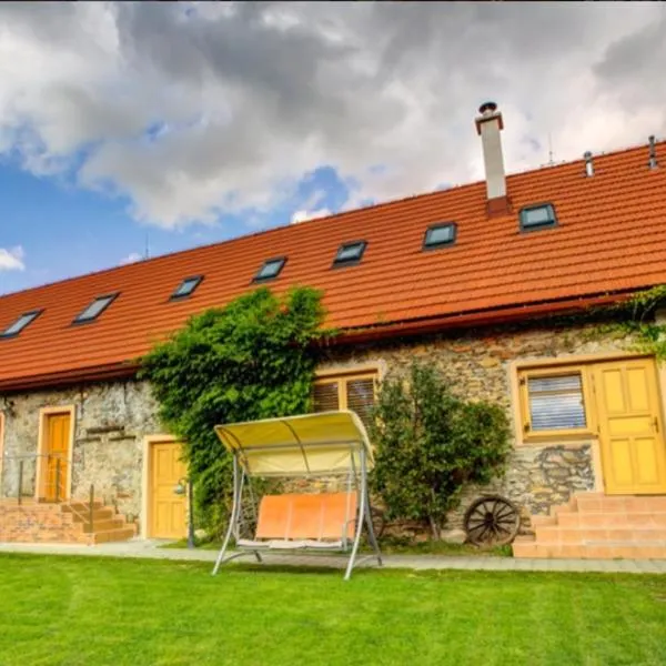 Hostel pod Krivanom, hotel v destinaci Liptovský Hrádok