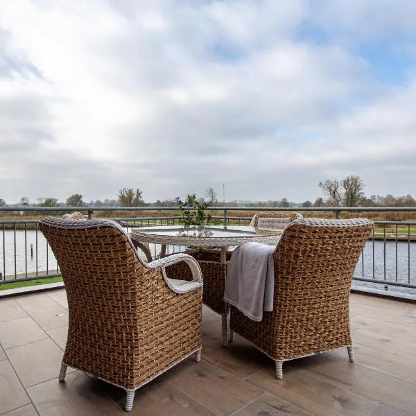 Ferienwohnung Abendrot 299, hotel in Ueckermünde