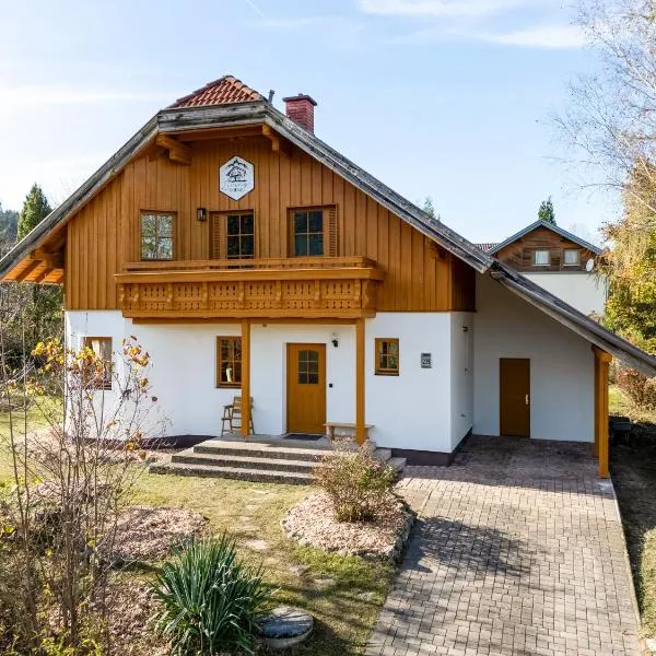 Living Lodge, khách sạn ở Feistritz im Rosental