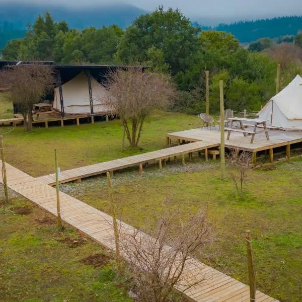 Praderas Los Peumos Glamping-Cabañas, hotel v destinaci Talca