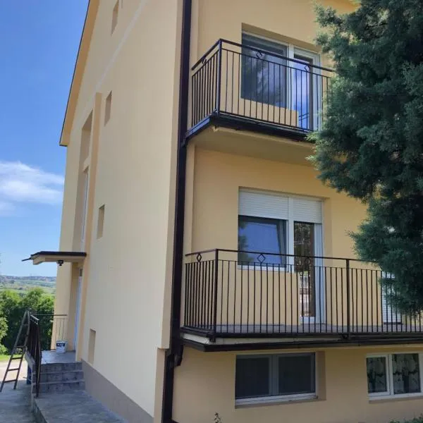 Apartment with beautiful view of Avala Mountain 3 rooms for 6 guests max SRB, DE, EN, hotel v Bělehradě
