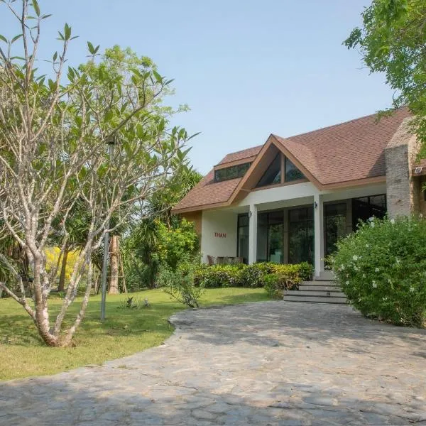 THAN KhaoYai Pak Chong 2-7 ppl & Private Lake, hotel in Ban Khlong Yang