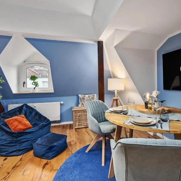 EDLER WOHNRAUM Modernes Vorstadtstudio mit Emma-Bett, Garten & Kaffeevollautomat, hotel in Zwickau