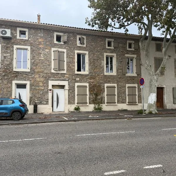 Maison de vacances, hotel v destinaci Conilhac-Corbières