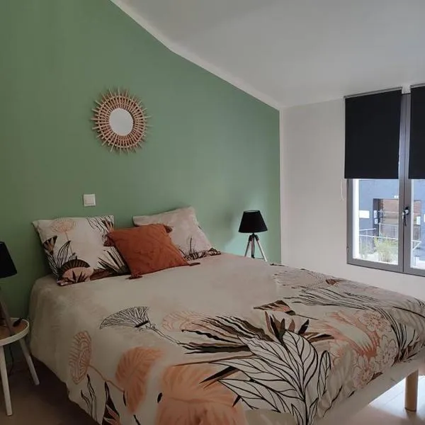 À la belle étoile, hotel v destinaci Rocroi