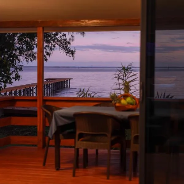 Teahupo'o Wave Lodge, hotel in Teahupoo