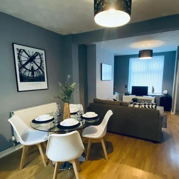 Goodison Lodge, Liverpool with FREE Parking, hotel v destinaci Liverpool