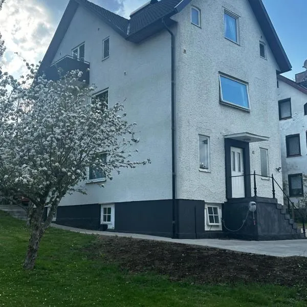 Luxury 2 rooms residence at the heart of Borås, hotel v destinaci Borås