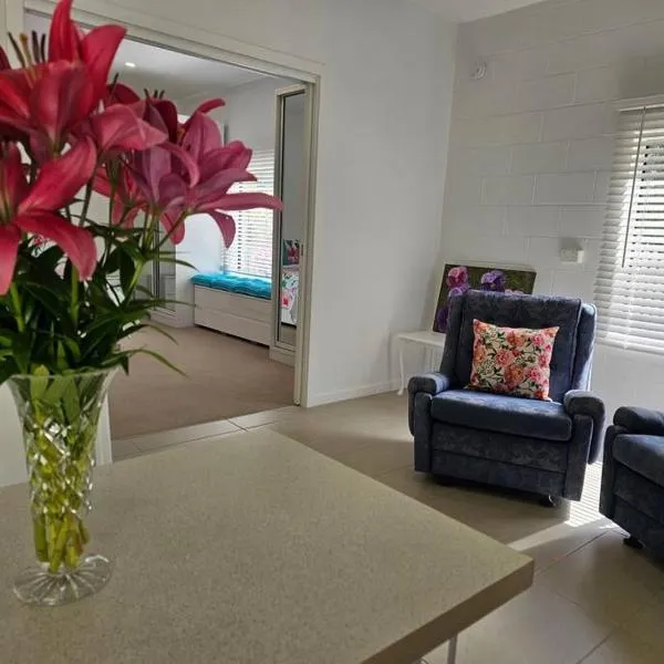 Blossom Cottage - Cosy Retreat, hotel v destinaci Penna