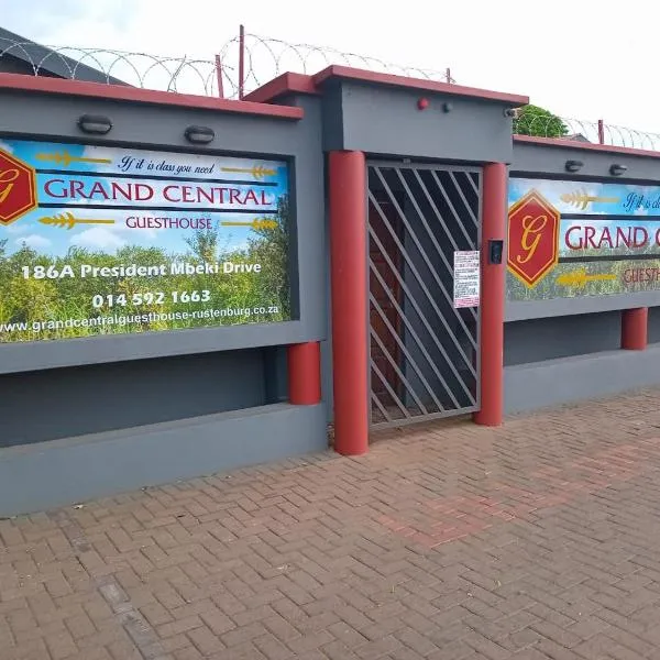 Grand Central Guesthouse, hotel v destinaci Rustenburg