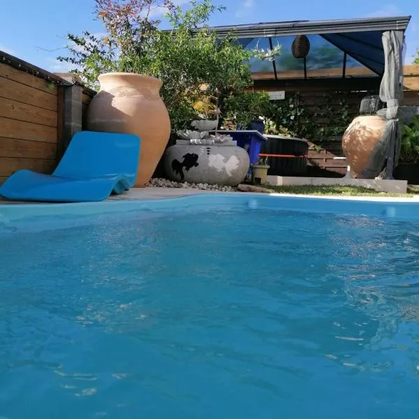 Location saisonnière meublée, hotel v destinaci Sainte-Marie