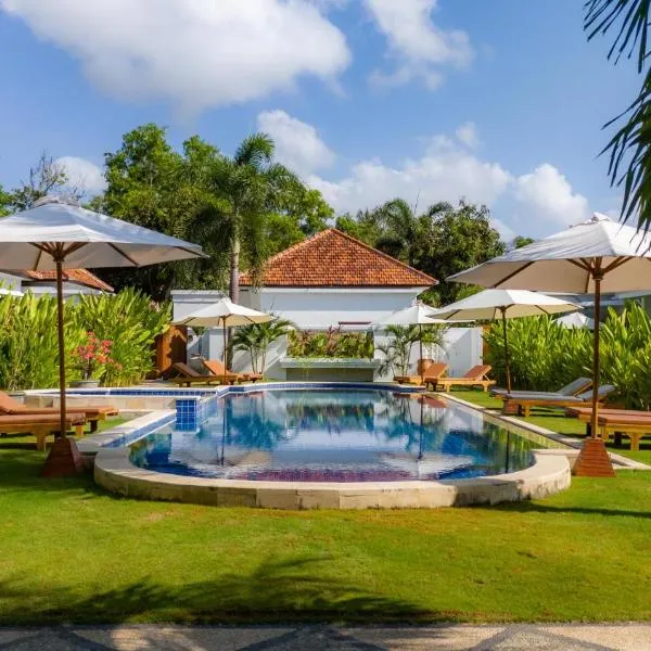Nomada Villas, hotel in Kuta Lombok