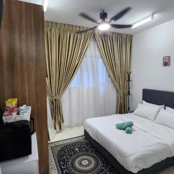 EnL Homestay ALANIS Residence, hótel í Sepang