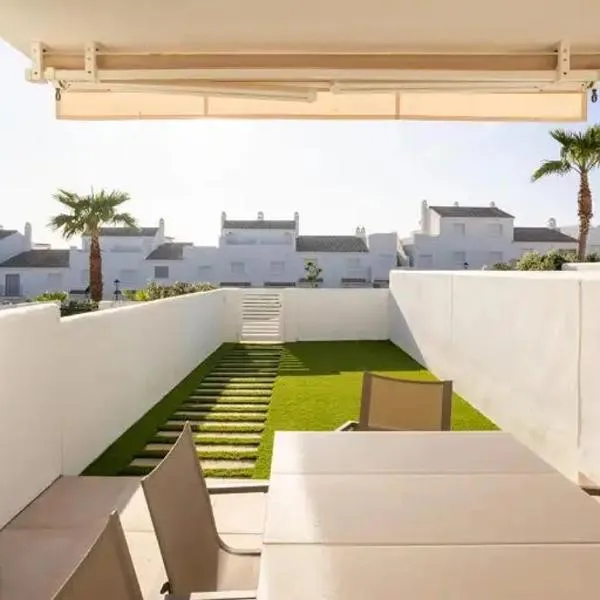Atlántico Sol apartamentos frente al mar, hotel v destinaci Zahara de los Atunes