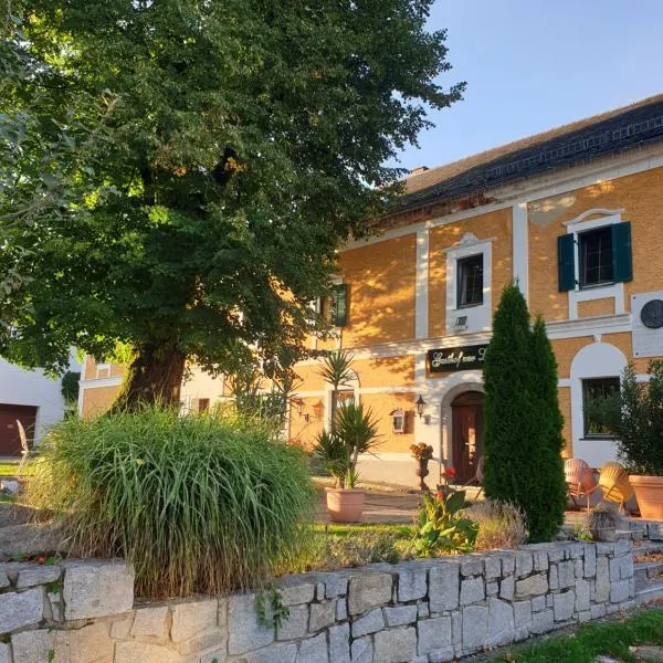 LINDENGUT - Boutique Hotel nahe IKUNA Park, hotel em Natternbach