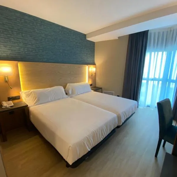 Hotel Zentral Gijón Rey Pelayo, hotel em Gijón