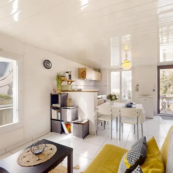 1 Bedroom Cozy Home In Josselin, khách sạn ở Josselin