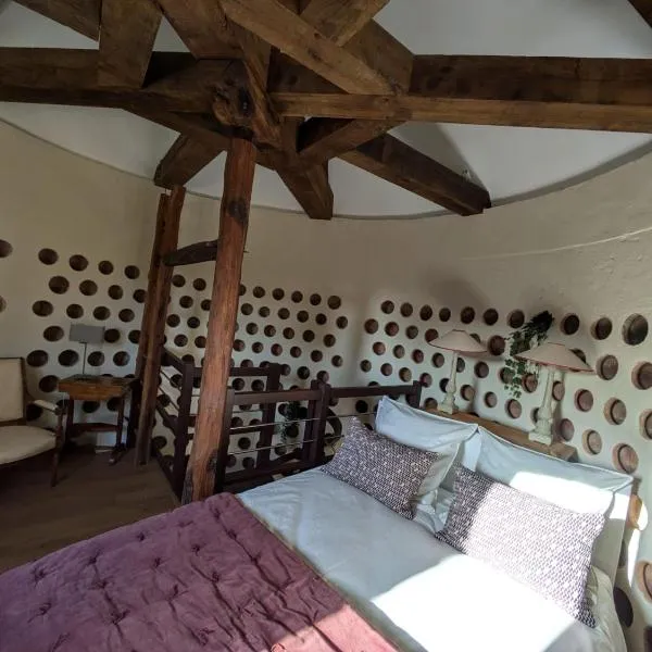 Manoir Saint Joseph Colombier, hotel v destinaci Sens