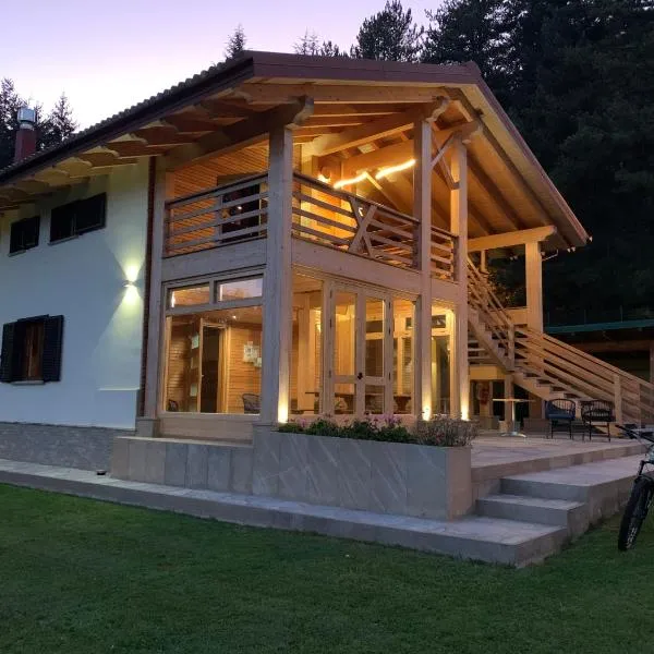 LorichiAmo B&b, hotel v destinaci Lorica