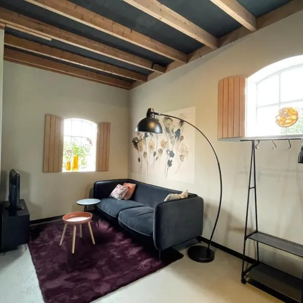 De Windpeluw - Daar bij die Kempermolen, hotel v destinaci Breedenbroek