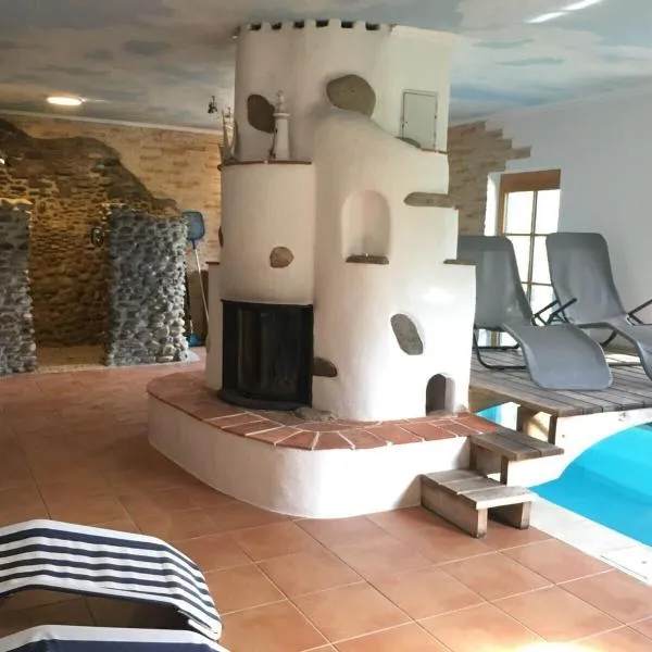 Wellnessalmhaus, hotel v destinaci Kloster