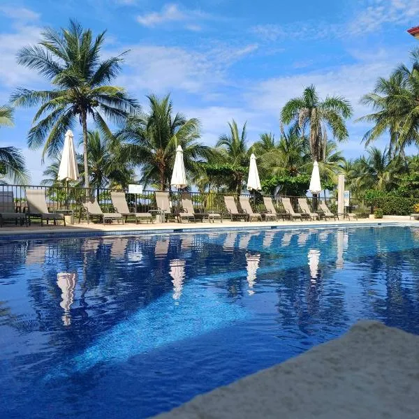 Apartamento de Lujo Las 3 Gotas Jacó, Frente al Mar con Vista a la Playa, hotel v destinaci Jacó