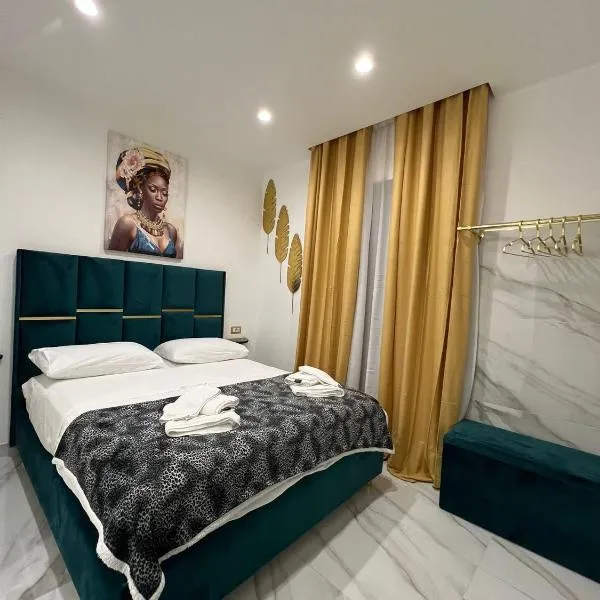 Familia, hotel in Naples