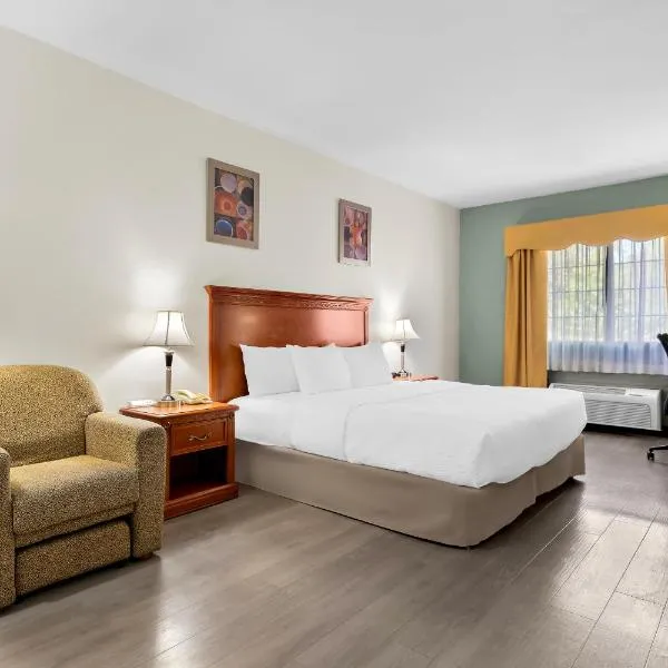 Quality Inn & Suites McAlester on Hwy 69, hotel in McAlester