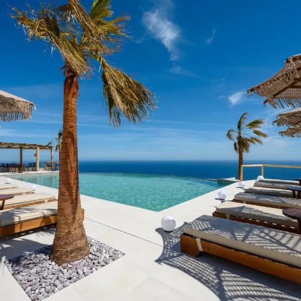 Leon Luxury Suites, hotel v destinaci Imerovigli