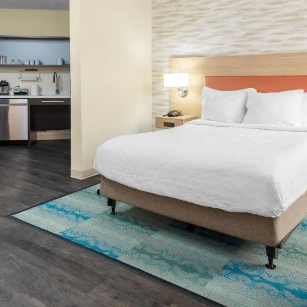 Home2 Suites By Hilton St Louis Downtown, hotelli kohteessa Saint Louis