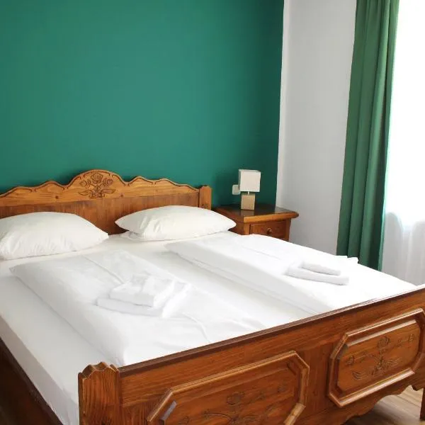 Gasthof Wolferstetter, hotel v destinaci Vilshofen an der Donau