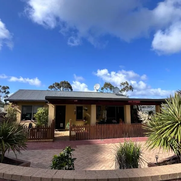 Wayllinga Cottage, hotel a Parryville