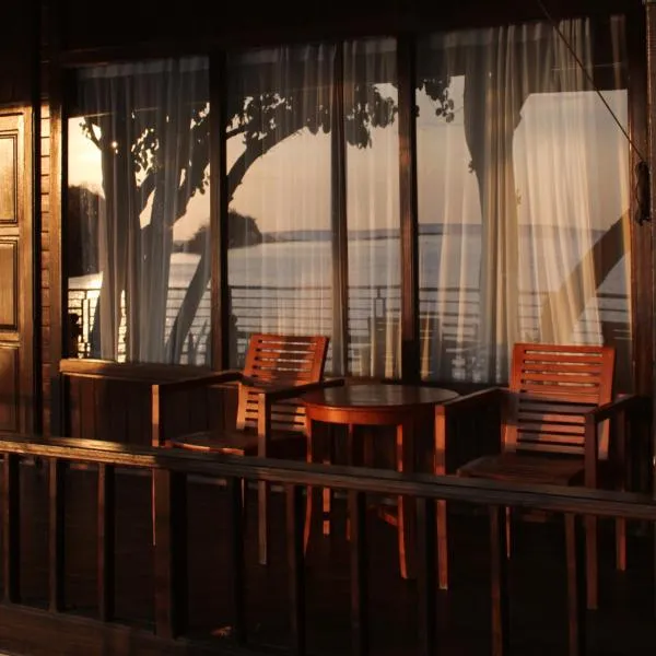 Sylvia Beach Villa, hotel v destinaci Labuan Bajo