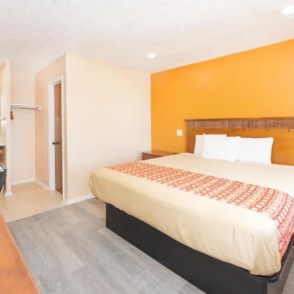 Regency Inn Hondo, hotel v destinaci Hondo