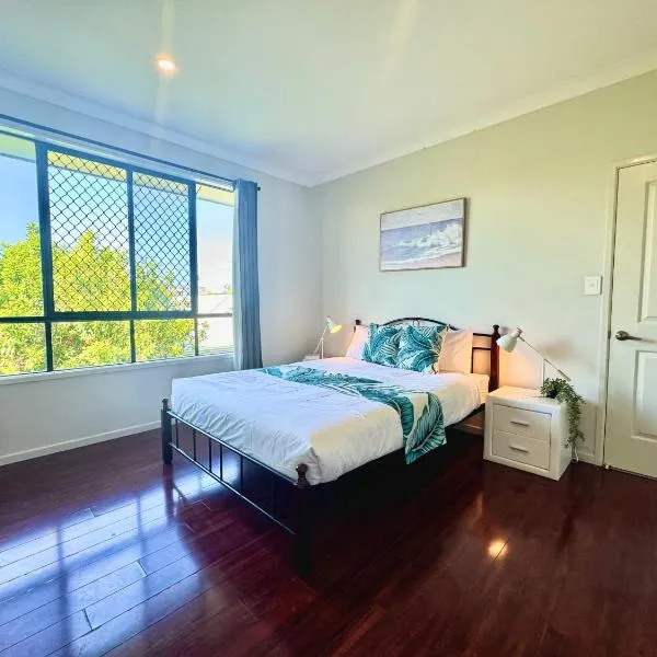 Cozy Share Suite in Coopers Plains - Double Room with Private Bathroom, hotel v destinaci Brisbane