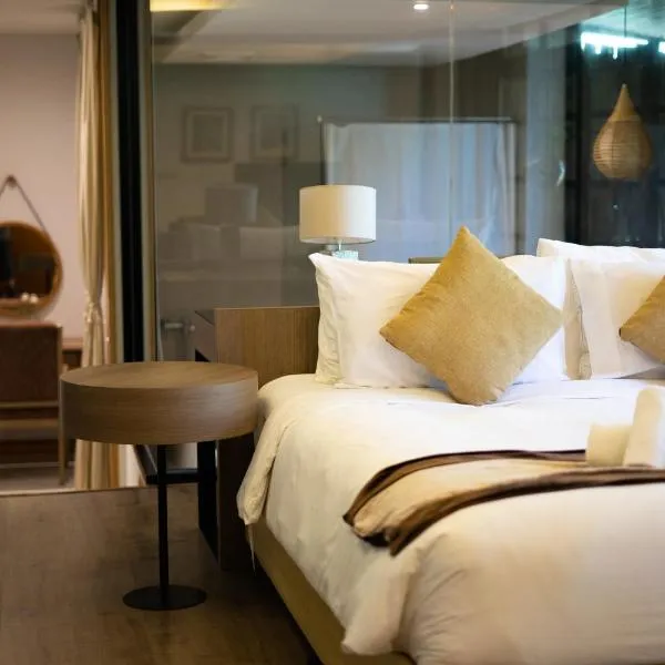 Issara Boutique Winery Hotel, hotel v destinaci Muaklek