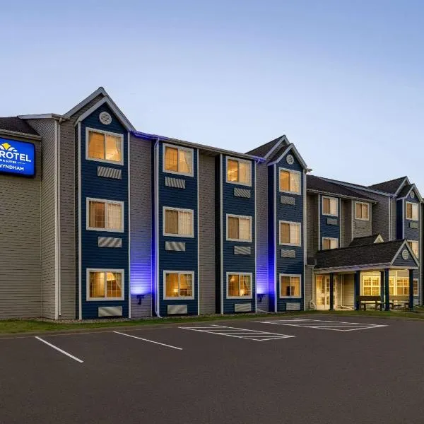 Microtel Inn & Suites by Wyndham New Ulm, hotel in New Ulm