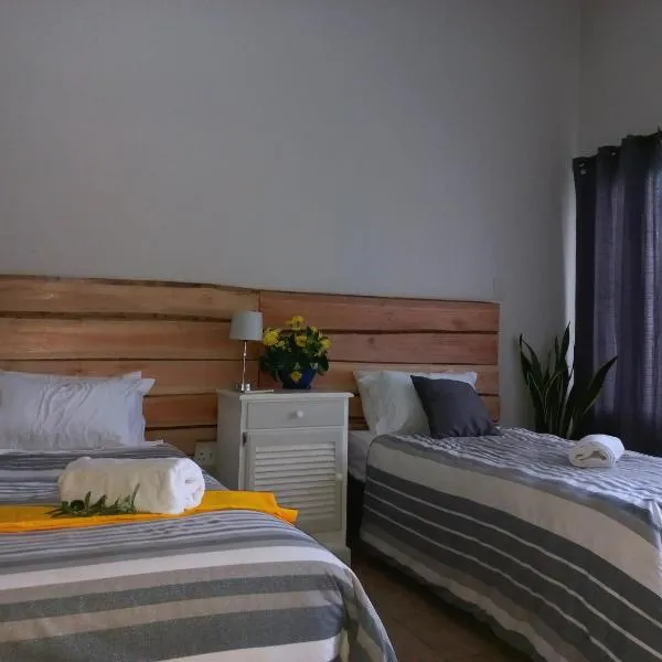 JZ Stay, hotel v destinaci Brits